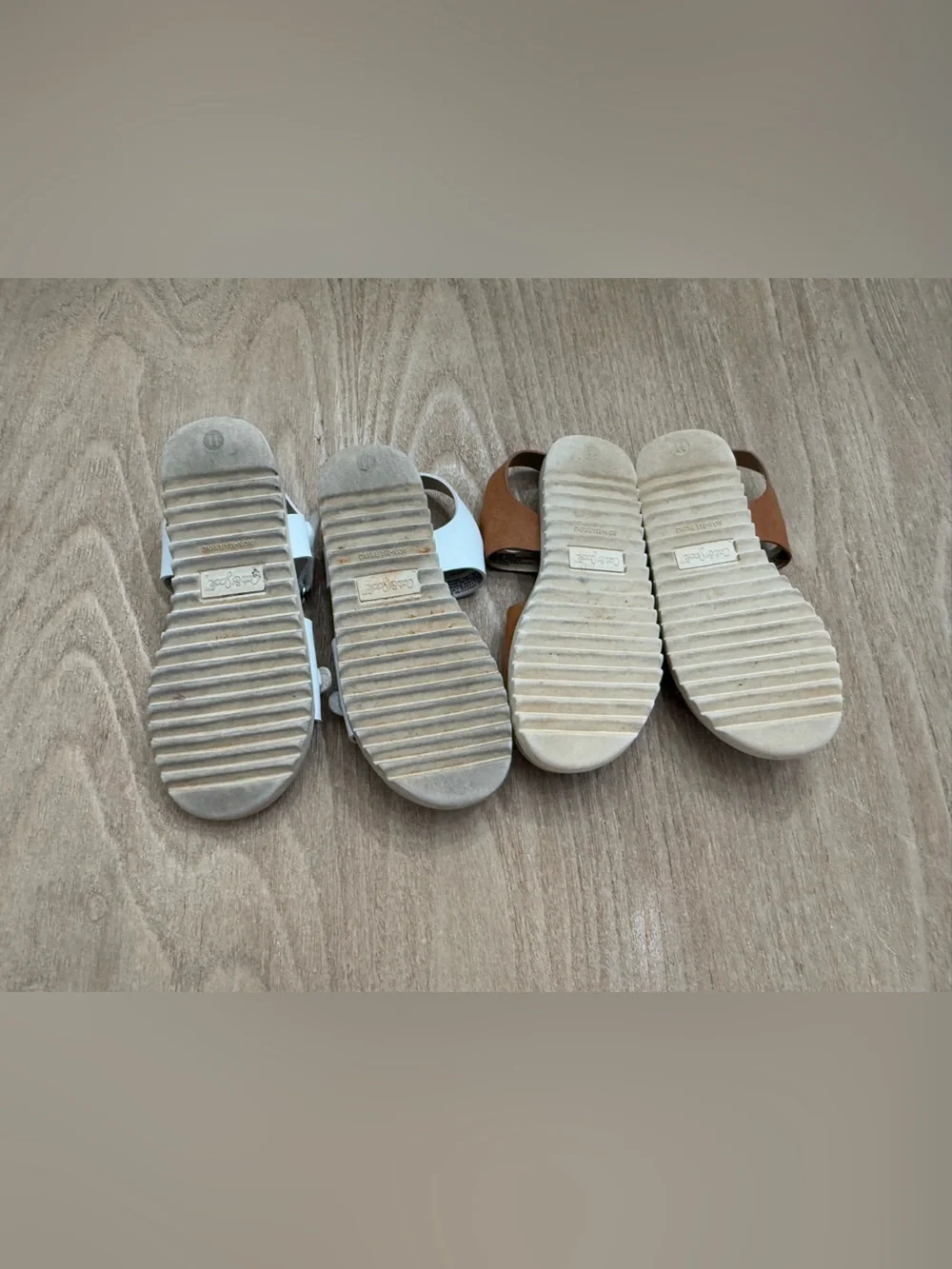 Cat & Jack Toddler Girls Shaelyn Footbed Sandals - White and tan Size 11